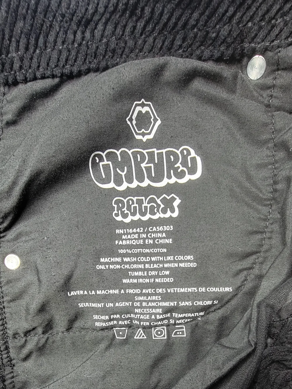 EMPYRE mens Black Corduroy Shorts  Waist Tag Size 32